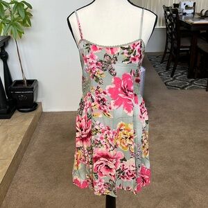 Flowery summer dress size L